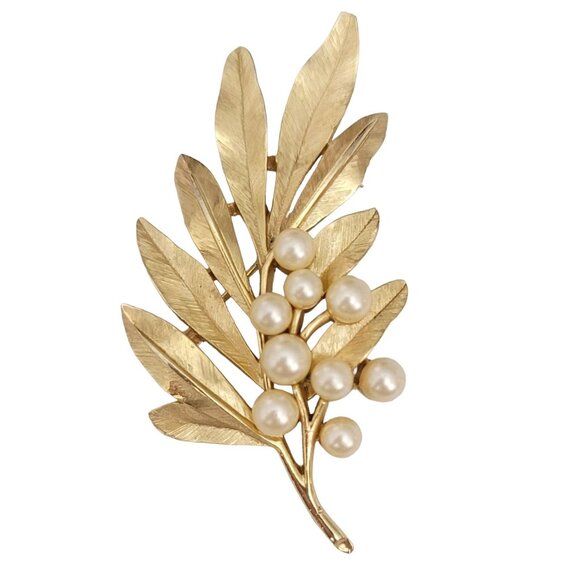 Trifari 1960s Vintage Gold Tone Faux Pearl Leaf Brooch Pin, Signed - Picture 7 of 7